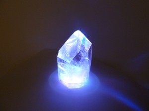 crystal-162608_1920